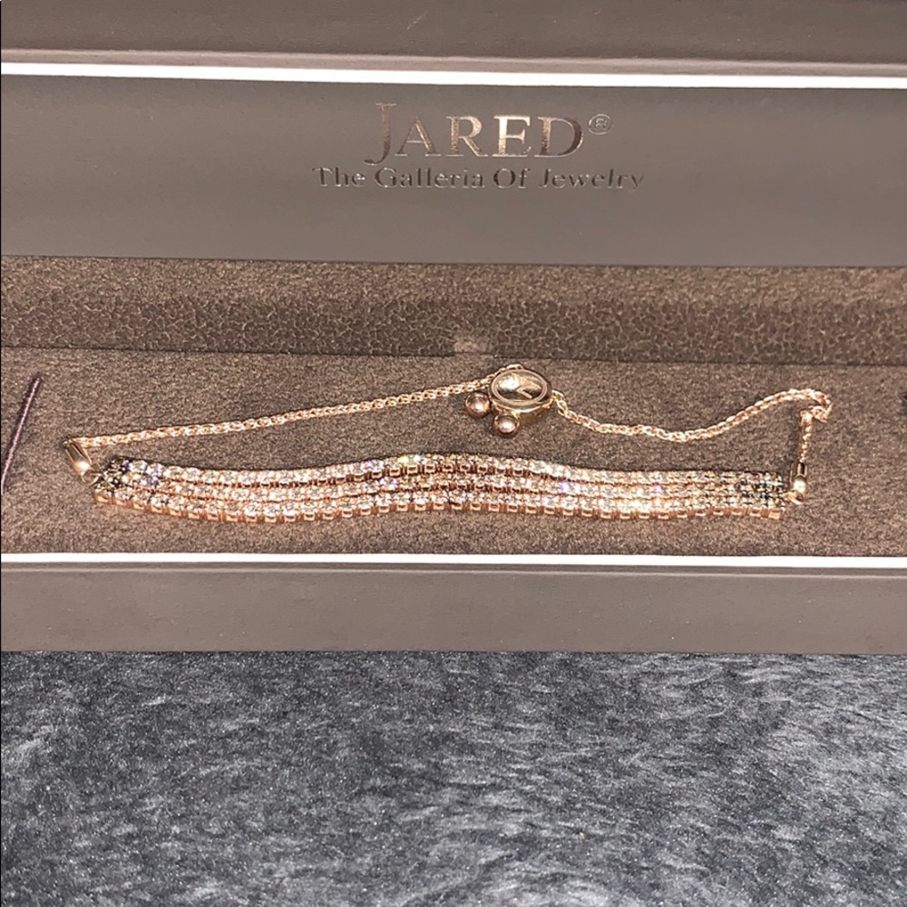 5 carats, ombré chocolate diamonds Strawberry Gold